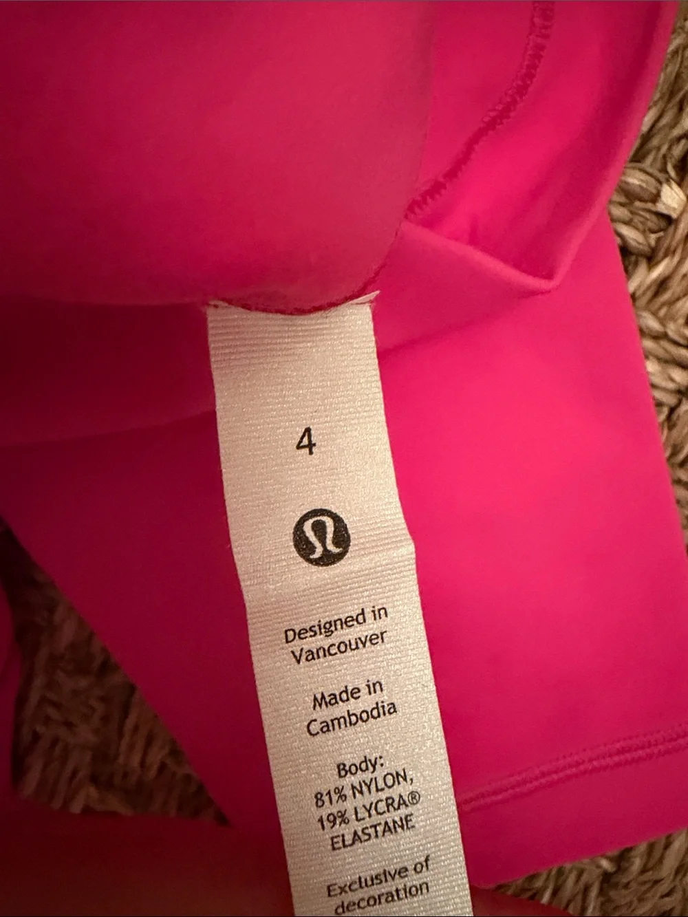 lululemon Women's High-Waist Sonic Pink Align Leggings Size 4
